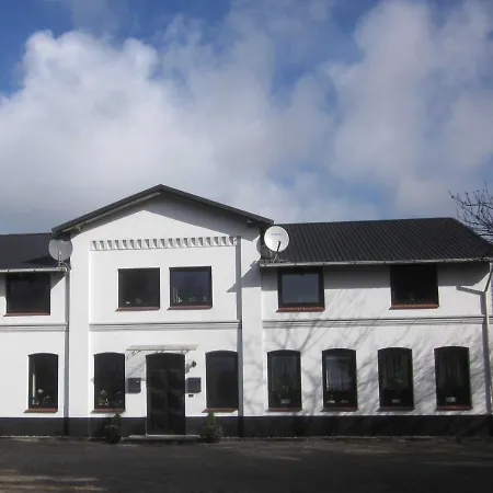 Birkwang - Modern Eingerichtete Fewo Mit 3 Schlafzimmern In Laendlicher Umgebung Wanderup Esterno foto